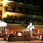 Central-hotel Szálloda 3*