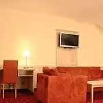 Central-hotel Hotel