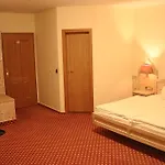 Hotel Central-hotel 3*