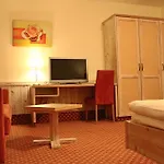 Central-hotel Hotel