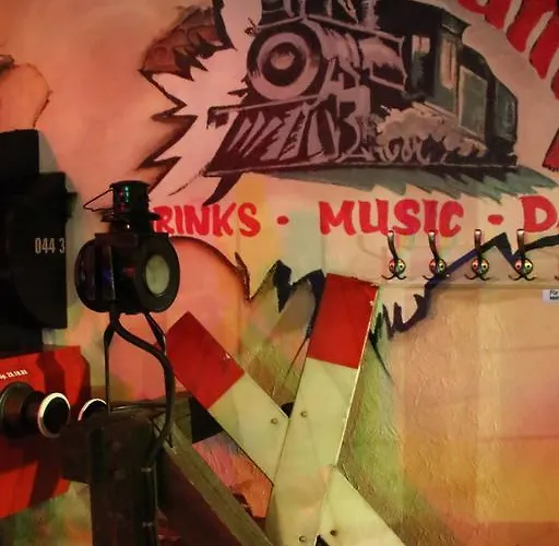 セントラル ホテル 3*